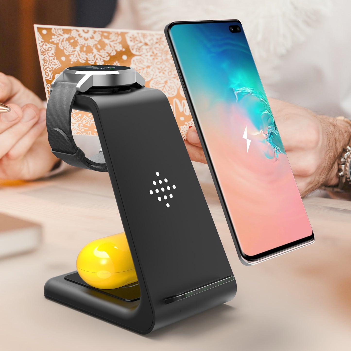 PowerDock 3-in-1 – Carga rápida y sin cables